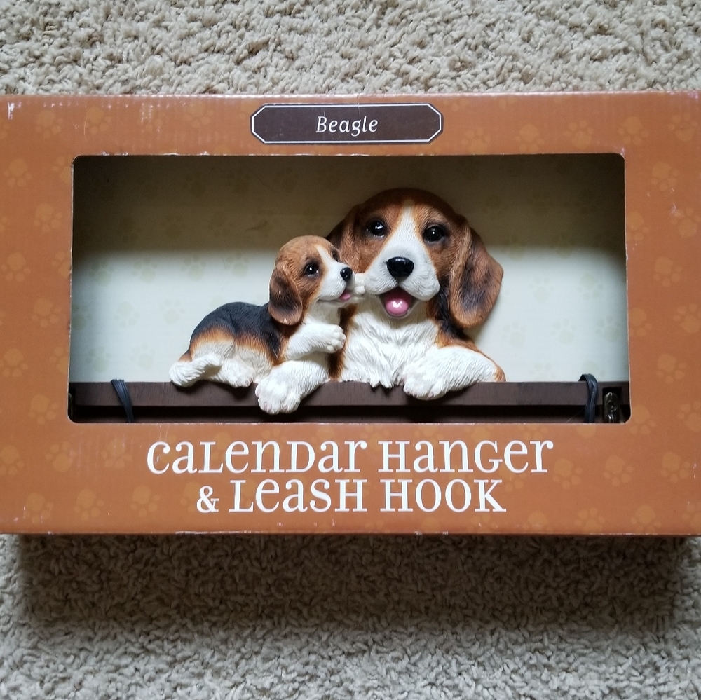 Beagle Calendar Holder & Leash Hook NIB